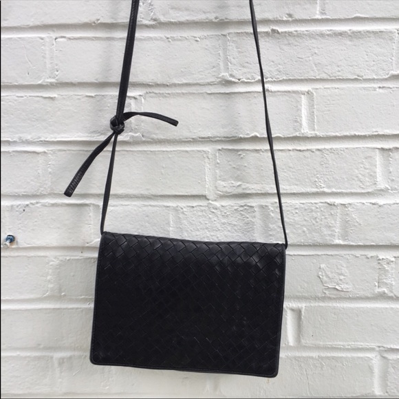 DESIGNER ▪️ VINTAGE BOTTEGA VENETA CROSSBODY - Picture 9 of 15